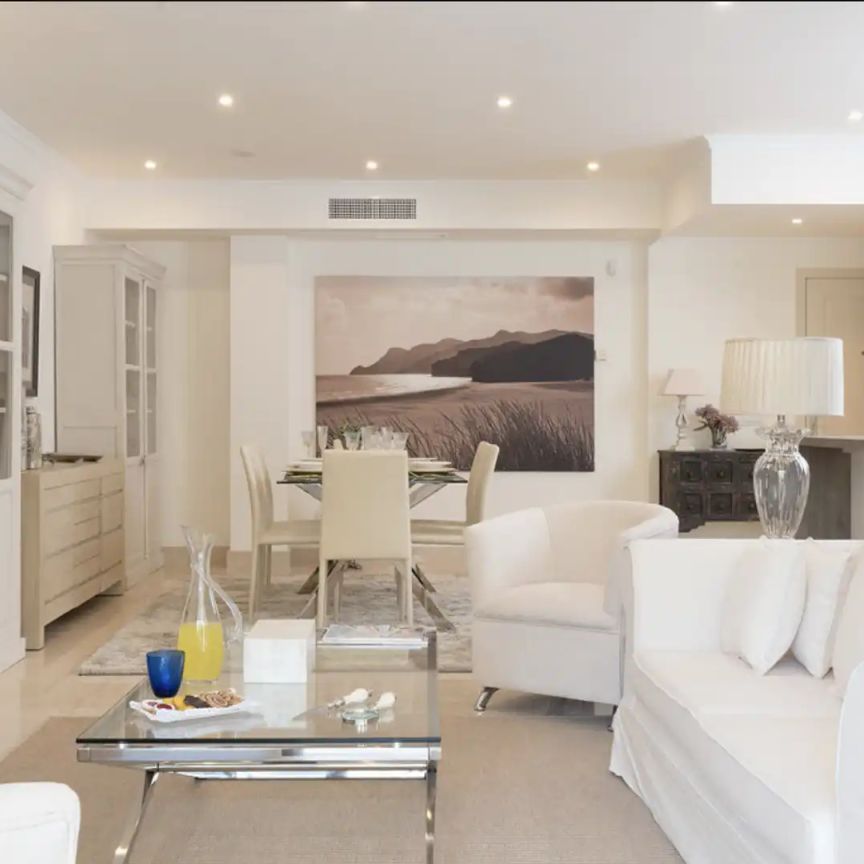 Apartamento de alquiler en Urbanización Monte Paraíso, 31, Nagüeles Alto - Photo 1