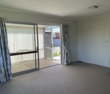 3 Bedroom Highfield Home - Photo 1
