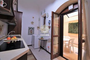 appartamento con cortile