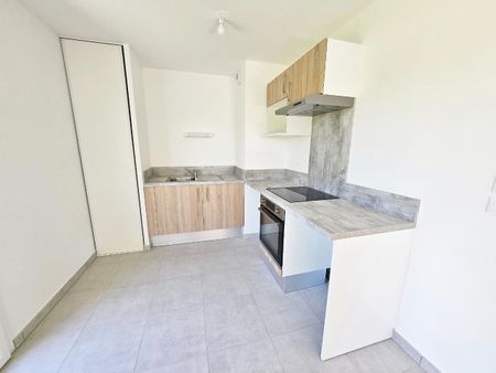 Location maison 4 pièces, 102.00m², Daux - Photo 2