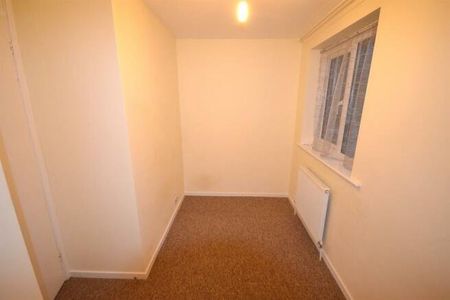 2 Bedroom House - Ryecroft, Fareham - Photo 4