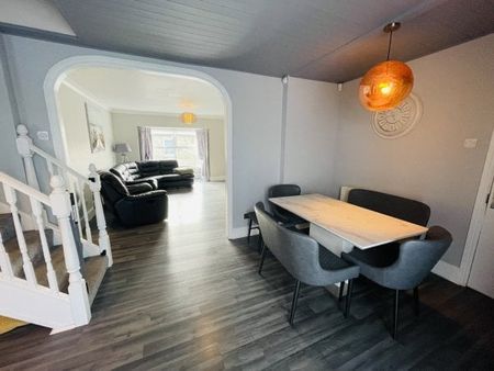 Aberporth, Cardigan, SA43 - Photo 2