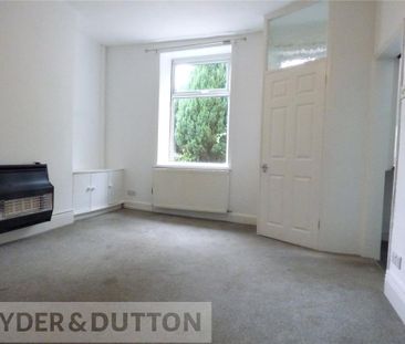2 bedroom terraced house to rent - Photo 3