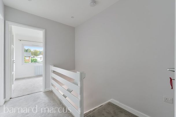 Park Gate, Mount Avenue - Photo 1