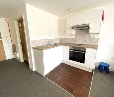 Studio to rent - Photo 4