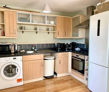 2 bedroom apartment to rent - Photo 6