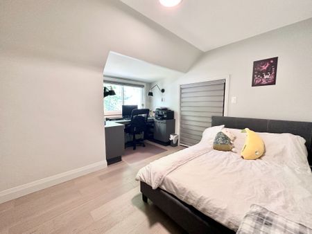 For Lease - 47 Bayview Wood, Toronto, Ontario - Photo 2