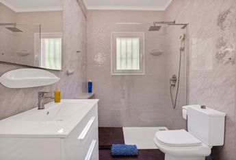 For rent villa with private pool near the beach in Cumbre del Sol, Benitachell