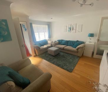 4 bedroom terraced house to rent - Photo 6