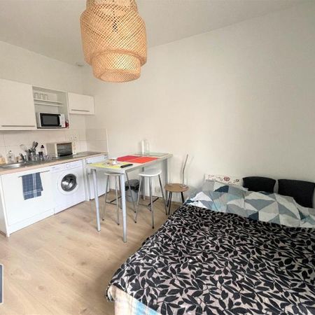 Location Appartement 1 pièce 19m² CLERMONT FERRAND 63000 - Photo 3