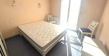 Location Appartement 2 pièces 49m² LES SABLES D OLONNE 85100 - Photo 2