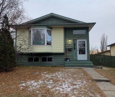 Lower Level 2 Bedroom Suite in Eastview! - Photo 5