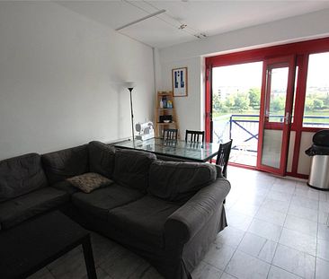 Double Room in a Four Bedroom Flat Share. - Photo 2