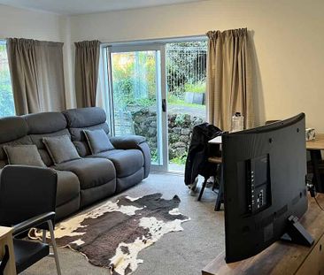 1 Bedroom - Hillpark - Photo 1