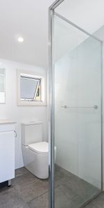 Stylish one bedroom in Chippendale - Photo 4