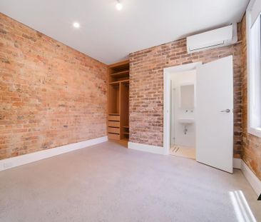 Spacious One Bedroom Apartment - Photo 5