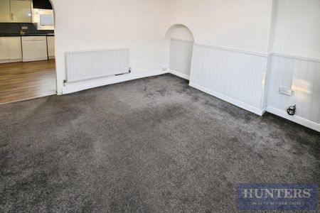 2 bedroom House To Let Total Size: 776 SQ FT - Photo 2