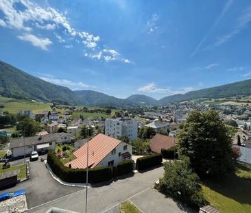 Rent a 3 ½ rooms apartment in Moutier - Photo 1