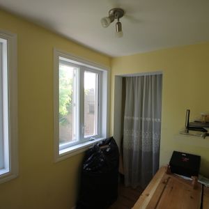 Split Level Centre-ville - Photo 3