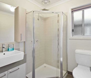 Modern 3-Bedroom Home in Highlands Estate - Photo 4