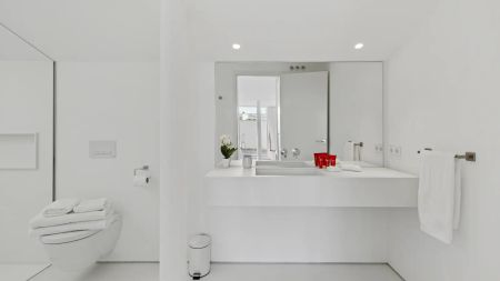 2-bedroom apartment for rent in Ciudad Jardín, all bills included - Photo 5
