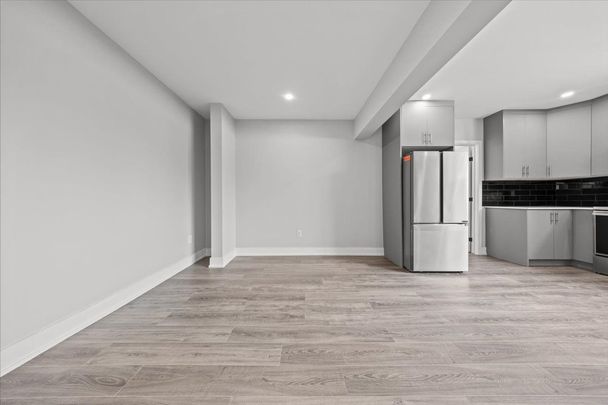 For Lease - 20 Inverkip Avenue Unit# B, Hunt Club - South Keys and Area, Ontario - Photo 1