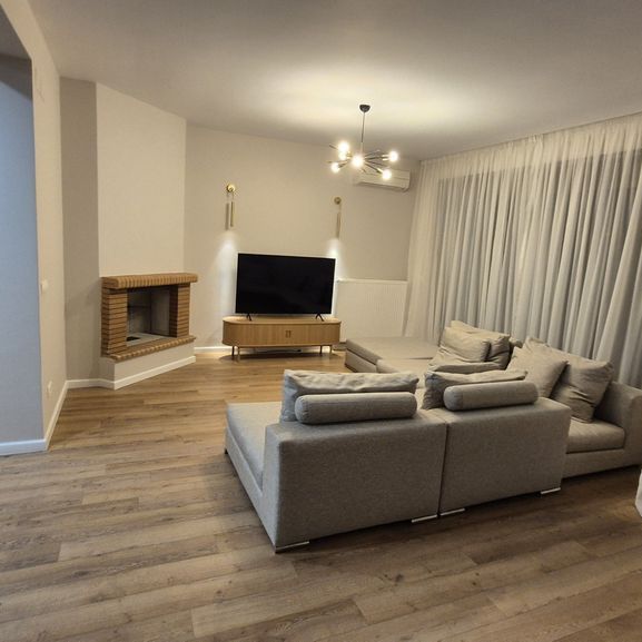 Vila 430,44 mp Green Lake Baneasa - Fotografie 1