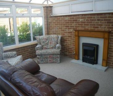 Portland Road, Winton - Photo 1