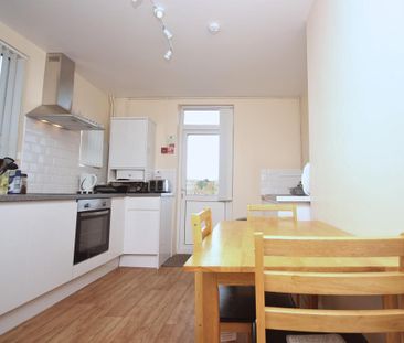 5 bedroom house share to rent - Photo 3