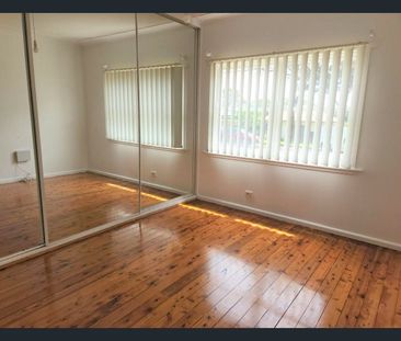 Well-Presented 3-Bedroom Home in Seven Hills! - Photo 2