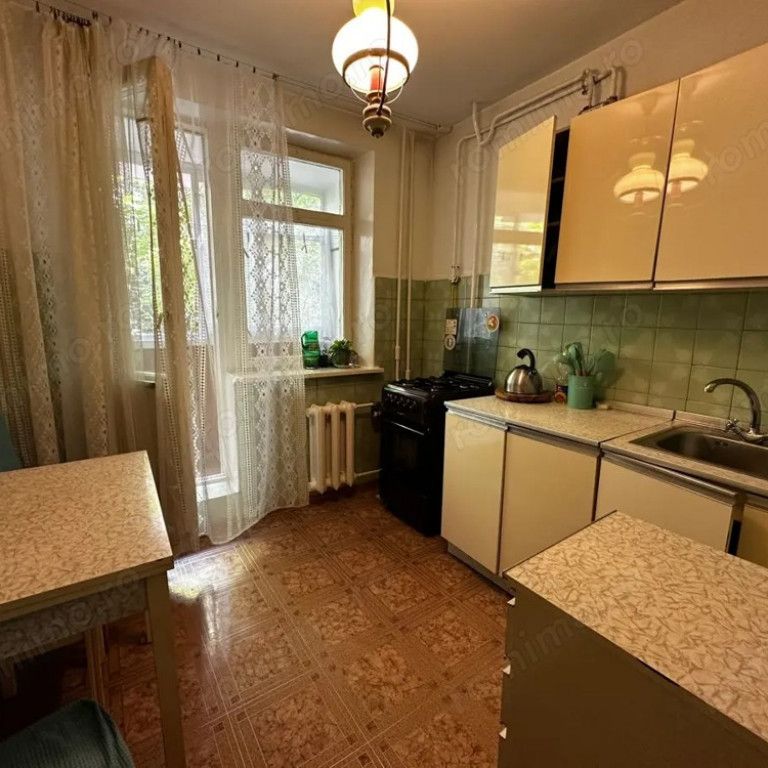 Apartament cu 2 camere situat in zona Baba Novac - Photo 1