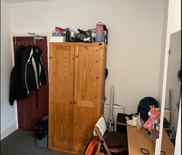 Room in a Shared House, Fosse Road South, LE3 - Photo 3