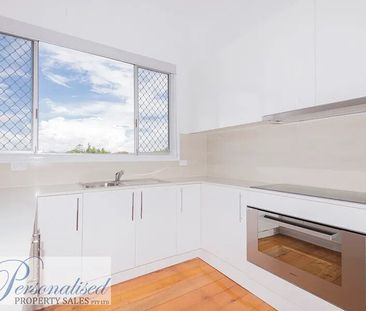 East Brisbane - Photo 1