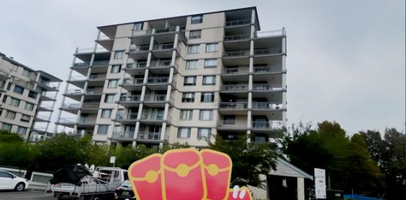 35 Harbourne Rd, Sydney - Photo 2