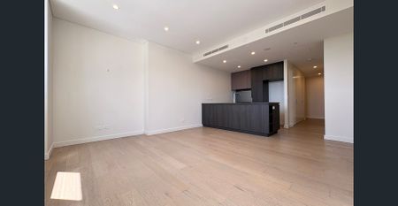 Quality 2-Bedroom Apartment Steps to Epping Station - Photo 4