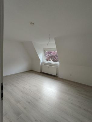 Plettenberg Eschen: Gemütliche Wohnung wartet auf neue Mieter - bezugsfertig - Photo 1