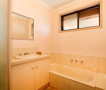 Neat Two Bed Unit For Lease - 9 Month Lease - Photo 4