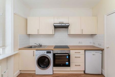 Studio to rent - Photo 4