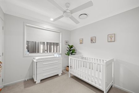 Stylish Four-Bedroom Clarendon Home with Modern Family Living - Photo 3