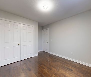 For Lease - 4 Slessor Lane, Brampton, Ontario - Photo 5