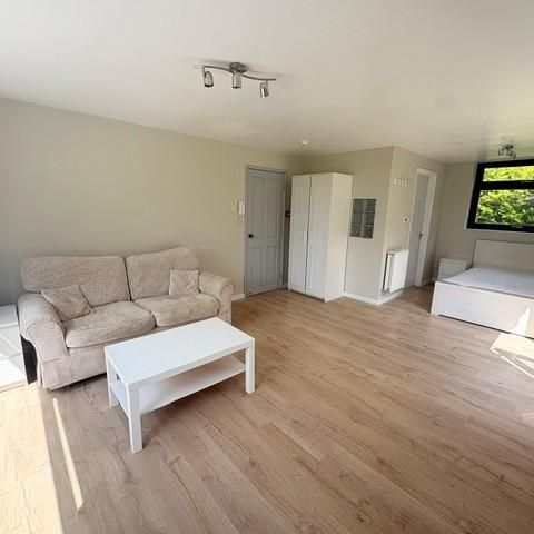 3 bedroom bungalow to rent - Photo 1