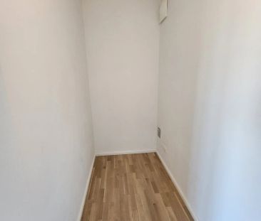 2-Zimmer-Wohnung mit Balkon & Garagenplatz - Photo 1