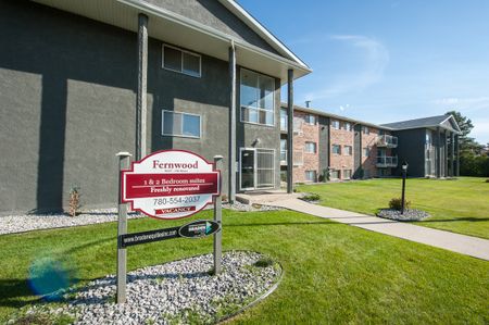 Fernwood Apartments - Photo 2