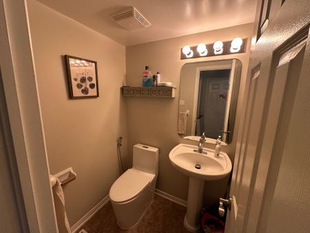 For Lease - 272 CLARIDGE Drive, Barrhaven, Ontario - Photo 3