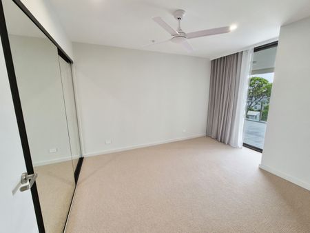 SERENITY ON SECOND 3 BED UNIT - Photo 2