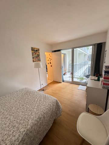 Appartement Paris 2 pièce(s) 40.76 m2 - Photo 2