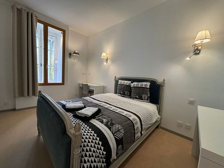 Location Appartement 4 pièces 79m² - Photo 3