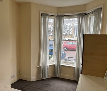 Room in a Shared House, Pendrell Road, SE4 - Photo 4
