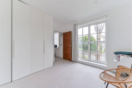 5 bedroom end of terrace house to rent - Photo 4