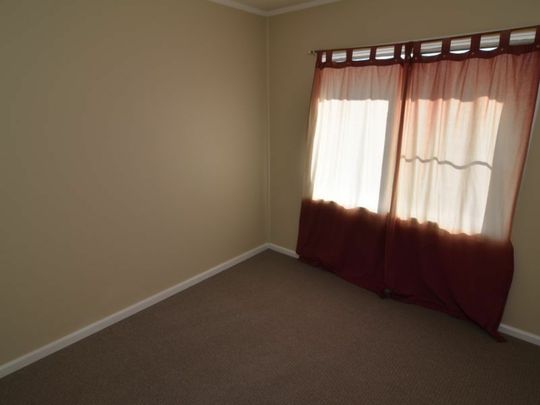 1 bedroom villa close to town - Photo 1